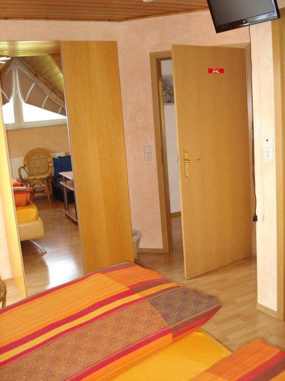 Ferienwohnungen - Gaestehaus Gertrud Moog- Rust Dış mekan fotoğraf